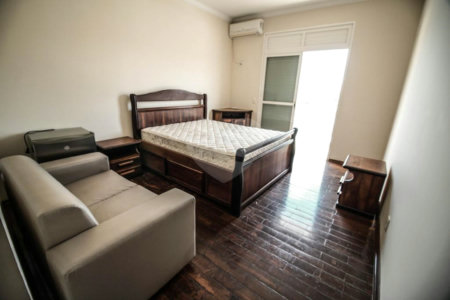 Casa à venda com 4 quartos, sendo 1 suíte,  no condomínio Ibiti do Paço, Sorocaba - SP