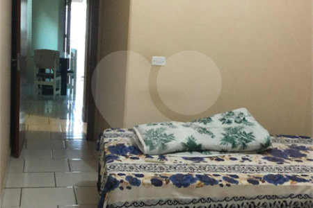 Casa à venda com 2 quartos, sendo 1 suíte, em Parque São Carlos, Três Lagoas, MS