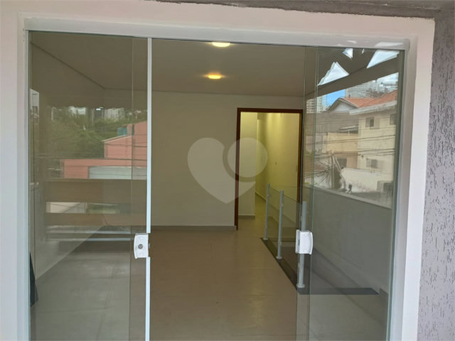 Sobrado à venda com 3 suítes em Granja Julieta, São Paulo, SP