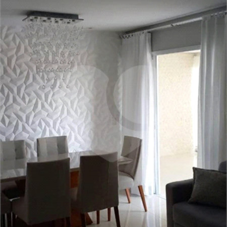 Apartamento à venda com 3 quartos, sendo 1 suíte,  em Parque Santana, Mogi das Cruzes, SP