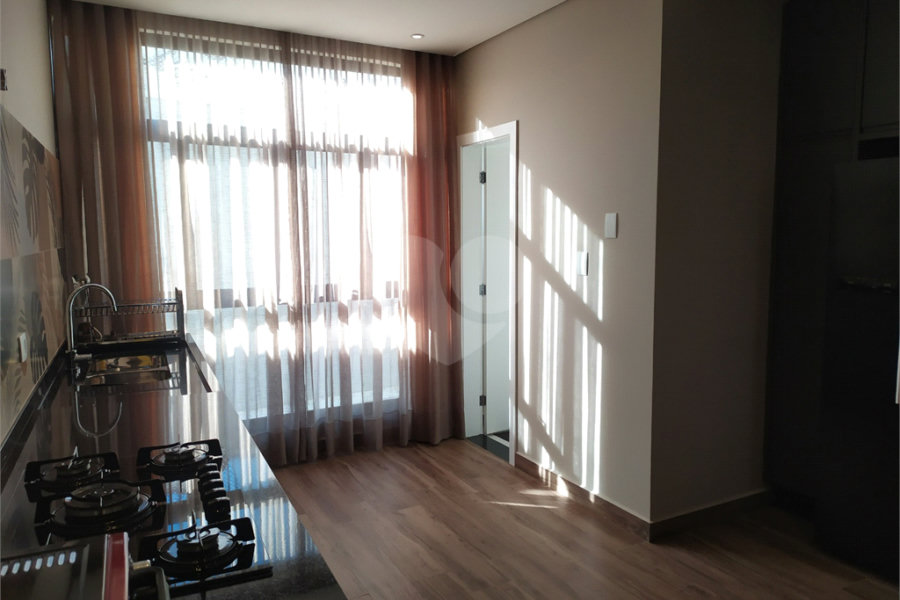 Sobrado à venda com 3 quartos, sendo 1 suíte, em Jardim São Paulo(zona Norte), São Paulo, SP