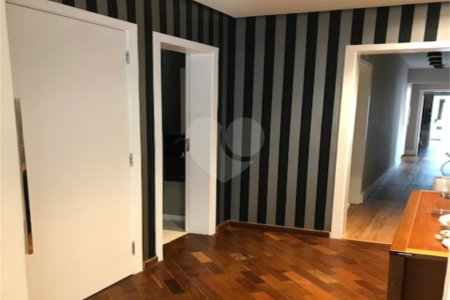 Apartamento à venda com 3 quartos, sendo 1 suíte,  em Jardim Ampliação, São Paulo, SP