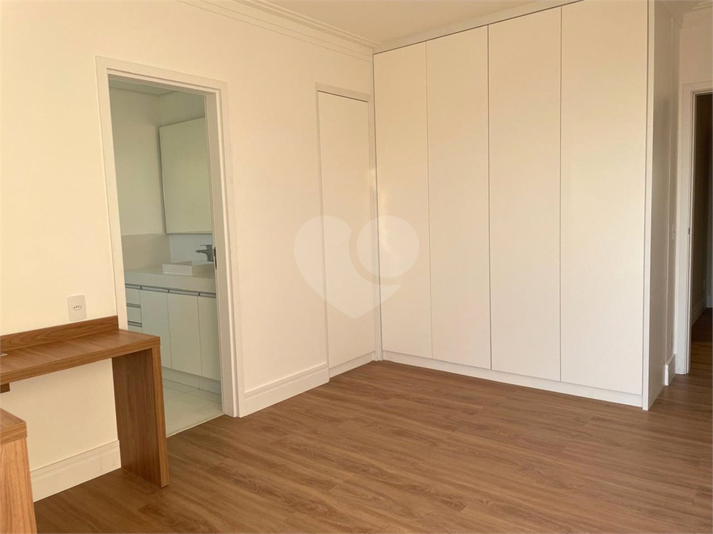 Apartamento à venda com 4 suítes em Alto da Boa Vista, São Paulo, SP