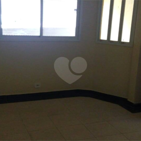 Casa à venda com 3 quartos, sendo 1 suíte, em Jardim dos Ipês, Suzano, SP