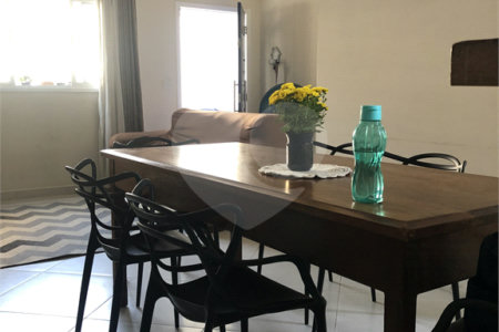 Sobrado à venda com 6 quartos em Vila Santo Estéfano, São Paulo, SP