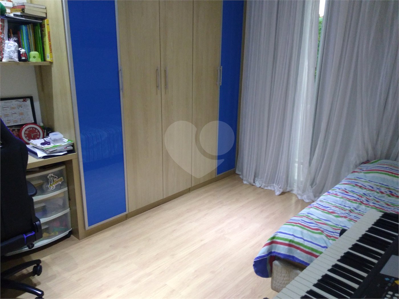Casa à venda com 3 quartos, sendo 1 suíte,  no condomínio Conselheiro Ferraz, Rio de Janeiro - RJ