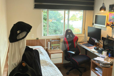 Apartamento à venda com 3 suítes em Bosque da Saúde, São Paulo, SP