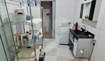 Casa à venda com 6 quartos em Vila dos Remédios, São Paulo, SP