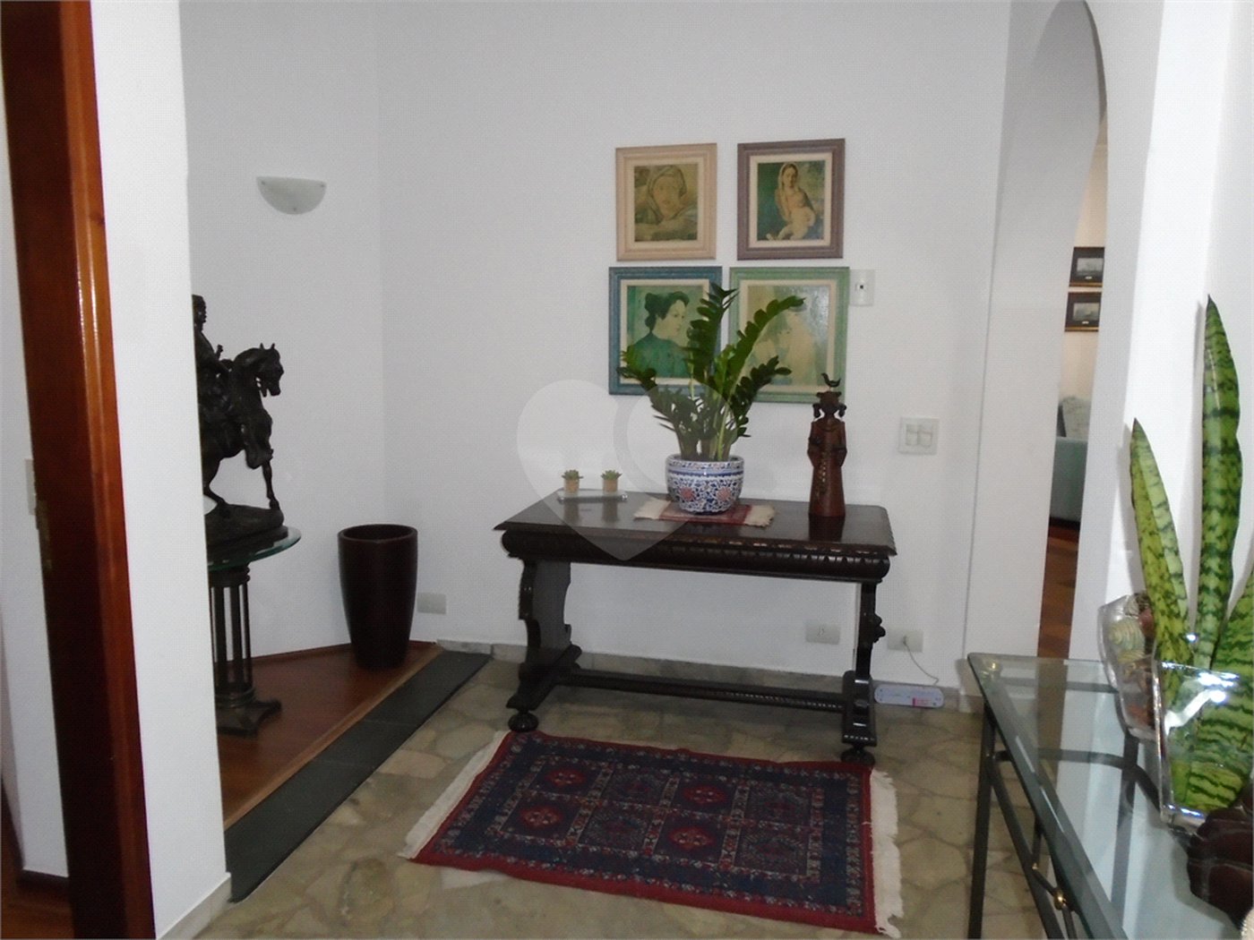 Casa Térrea à venda com 3 quartos, sendo 1 suíte,  em Alto da Boa Vista, São Paulo, SP