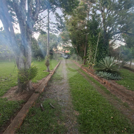Chácara à venda com 3 quartos, sendo 1 suíte,  em Ribeirãozinho, Alambari, SP