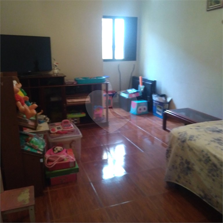 Sobrado à venda com 4 quartos, sendo 3 suítes, em Limão, São Paulo, SP