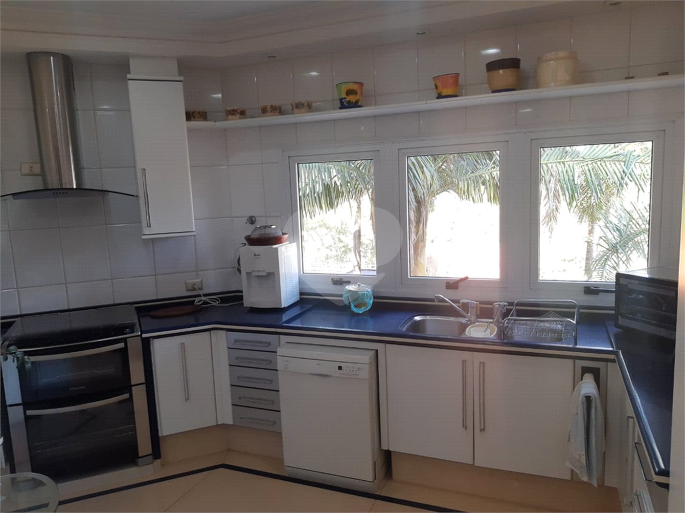 Casa à venda com 5 suítes em Jardim Leonor, São Paulo, SP