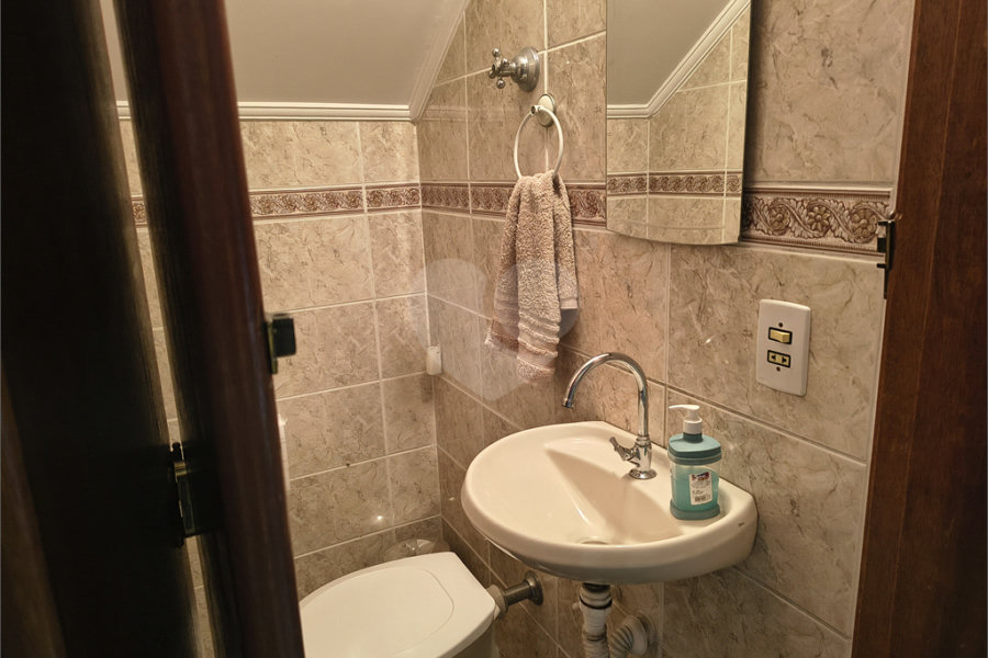 Sobrado à venda com 3 quartos, sendo 1 suíte, em Tremembé, São Paulo, SP
