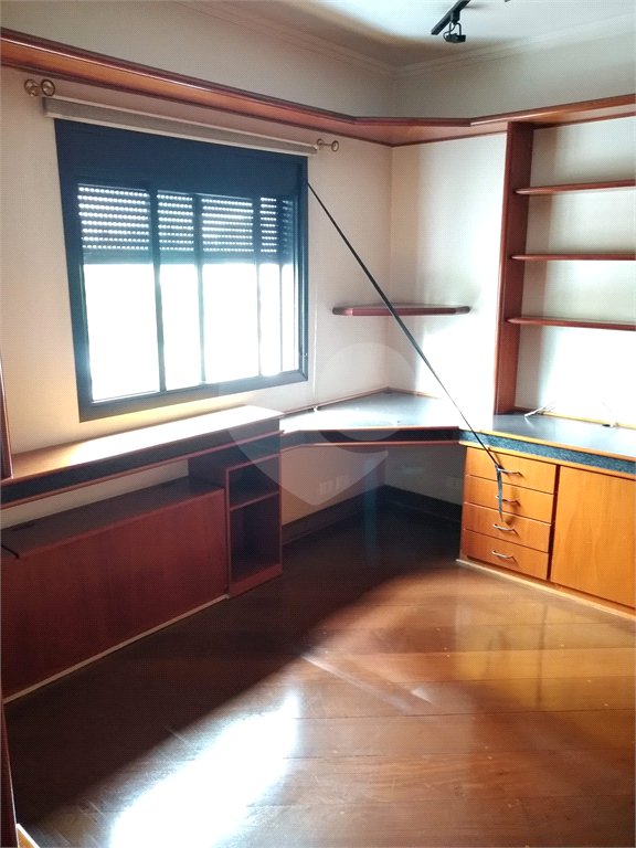 Apartamento à venda com 4 quartos, sendo 2 suítes, em Vila Monumento, São Paulo, SP