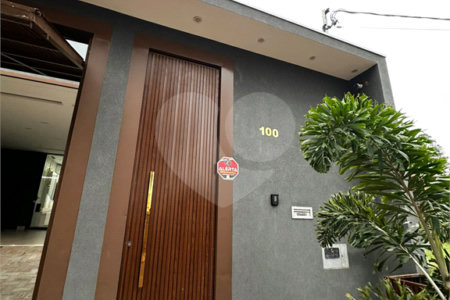 Sobrado à venda com 3 suítes em Residencial Ponta Porã I, Ponta Porã, MS