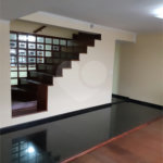Sobrado à venda com 3 quartos, sendo 1 suíte, em Vila Tibagi, Guarulhos, SP