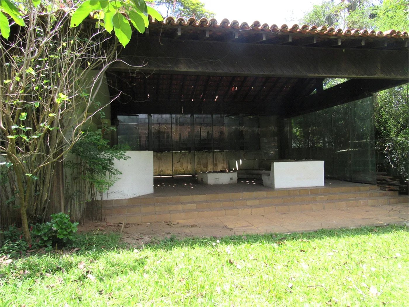Casa à venda com 4 suítes em Jardim Guedala, São Paulo, SP