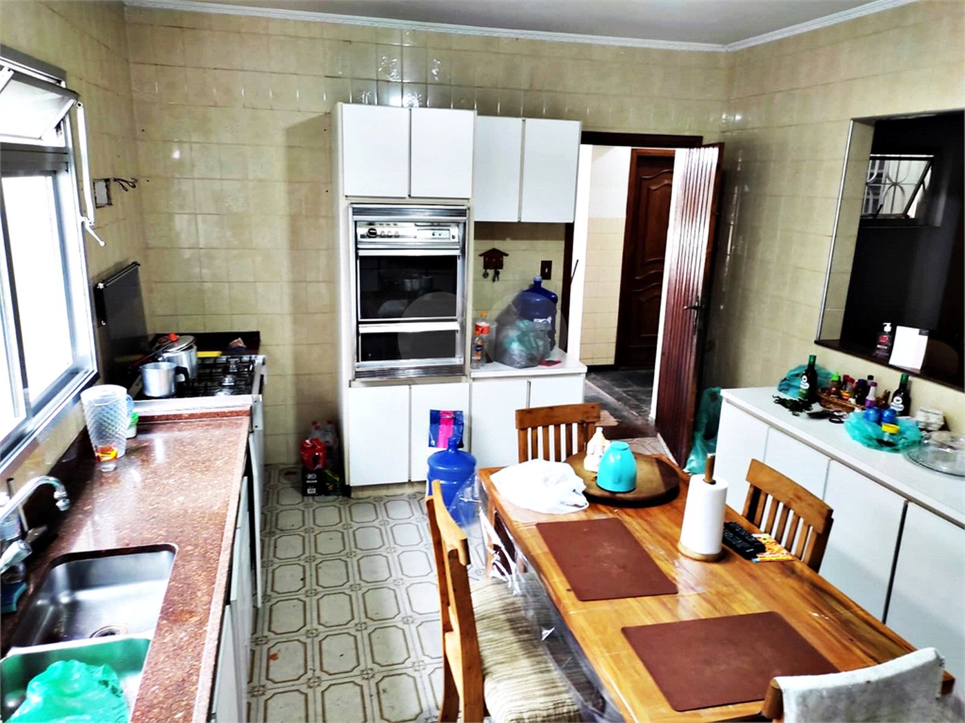 Sobrado à venda com 5 quartos, sendo 2 suítes, em Vila Nova Cachoeirinha, São Paulo, SP
