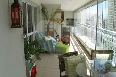 Apartamento à venda com 4 suítes em Vila Suzana, São Paulo, SP