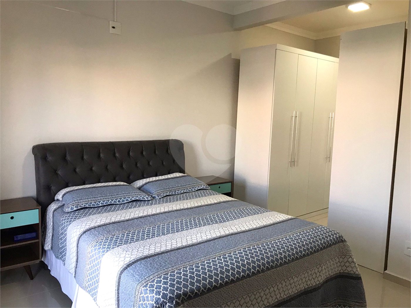 Casa à venda com 3 suítes no condomínio Horto Florestal II, Sorocaba - SP