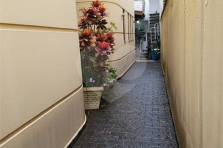 Sobrado à venda com 3 suítes em Lar São Paulo, São Paulo, SP