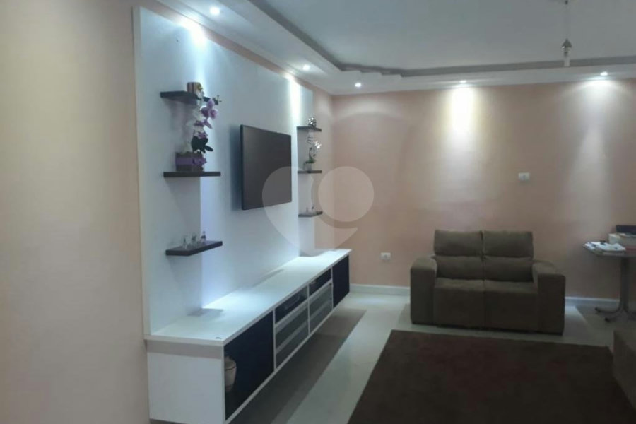 Sobrado à venda com 2 quartos em Limão, São Paulo, SP