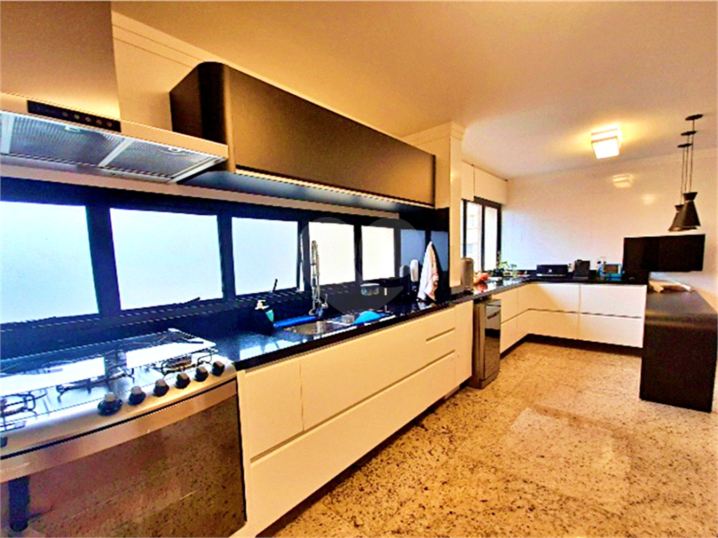 Apartamento à venda com 4 quartos, sendo 3 suítes, em Santana, São Paulo, SP