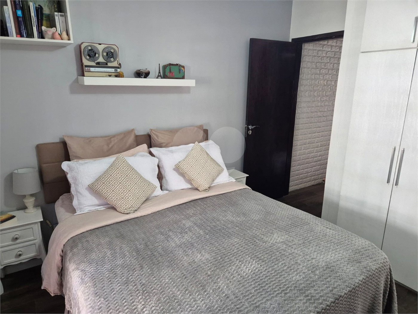 Sobrado à venda com 2 quartos em Vila Gumercindo, São Paulo, SP