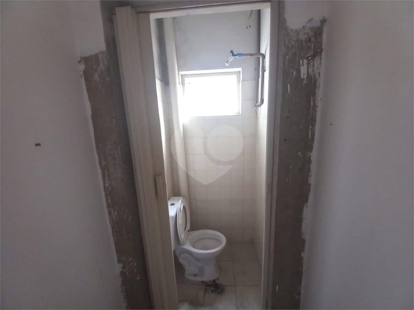 Casa à venda com 3 quartos, sendo 1 suíte, em Jardim São Guilherme, Sorocaba, SP