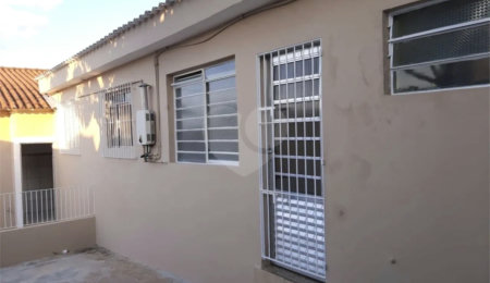 Sobrado à venda com 2 quartos em Km 18, Osasco, SP