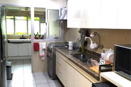Apartamento à venda com 3 quartos, sendo 1 suíte, em Jardim Paulista, São Paulo, SP