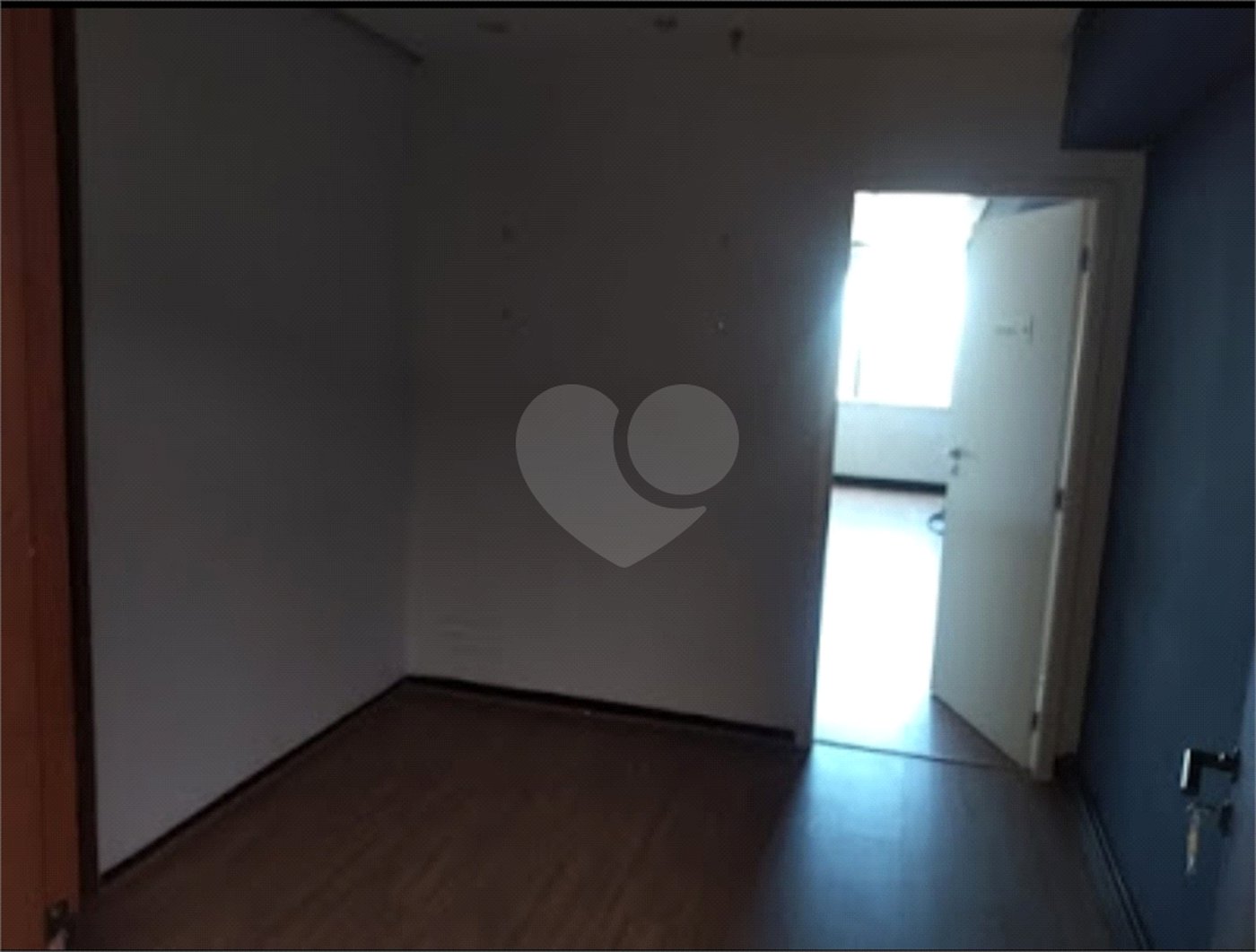 Sala à venda em Santana de Parnaíba, Santana de Parnaíba, SP