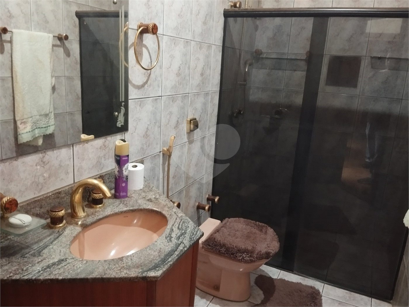 Sobrado à venda com 3 quartos, sendo 1 suíte, em Jardim Nova América, Araraquara, SP