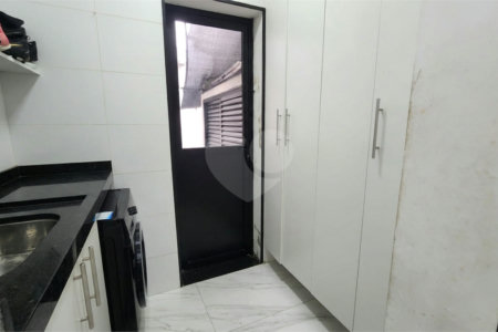 Casa à venda com 4 quartos, sendo 1 suíte, no condomínio Sun Lake, Sorocaba - SP