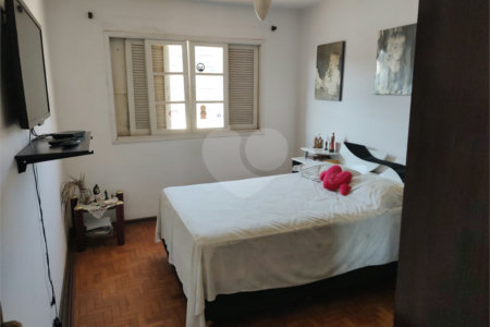 Sobrado à venda com 3 quartos no Centro, Jarinu, SP
