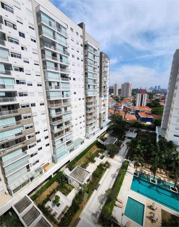 Apartamento à venda ou para alugar com 3 quartos, sendo 1 suíte, em Jardim Vazani, São Paulo, SP
