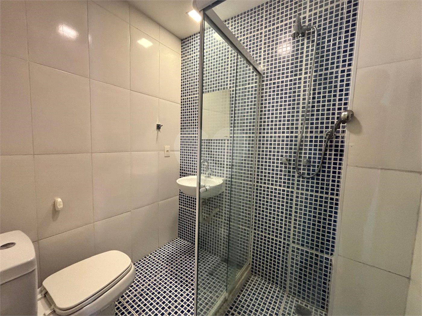 Casa de Vila à venda com 3 quartos, sendo 2 suítes, em Tijuca, Rio de Janeiro, RJ