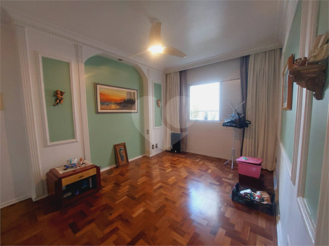 Apartamento à venda com 3 quartos, sendo 1 suíte,  em Jardim Paulista, São Paulo, SP