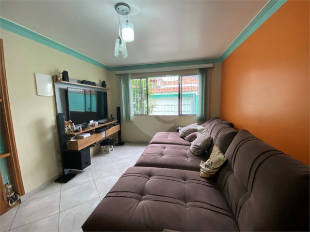 Sobrado à venda com 3 quartos, sendo 1 suíte,  em Imirim, São Paulo, SP