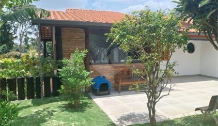 Casa à venda com 5 quartos, sendo 1 suíte, em Parque Suíça, Caieiras, SP