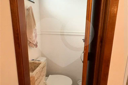 Casa à venda com 2 suítes no condomínio Santana, São Paulo - SP