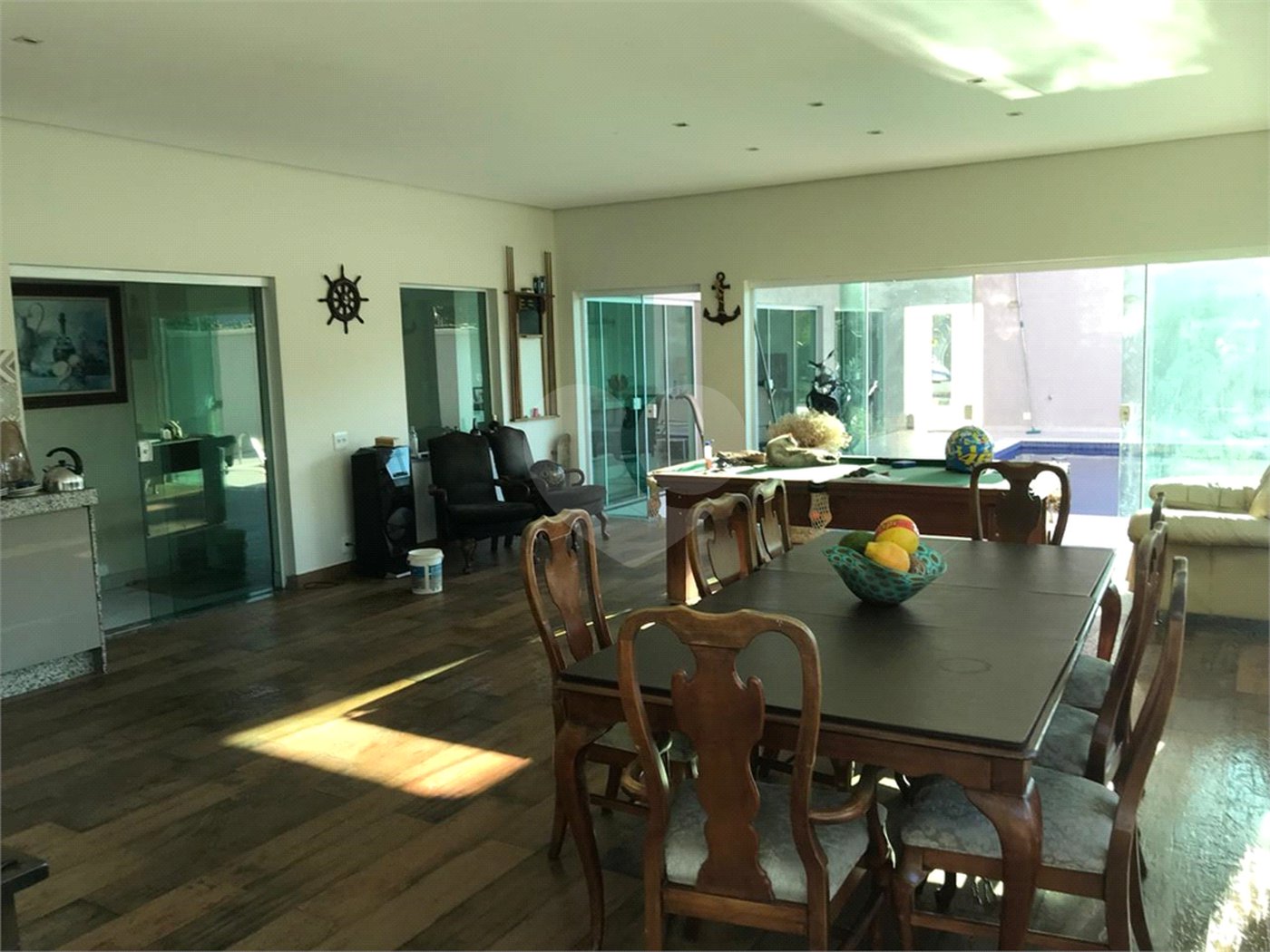 Casa à venda com 5 quartos, sendo 3 suítes, em Loteamento Jardim Morumbi, Atibaia, SP