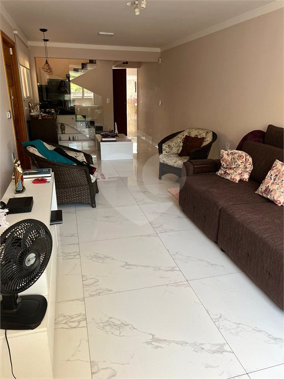 Sobrado à venda com 3 quartos, sendo 1 suíte, em Vila Alexandria, São Paulo, SP
