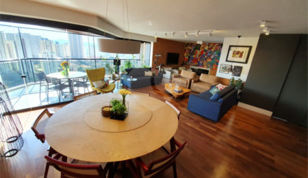 Apartamento à venda com 4 quartos, sendo 2 suítes, em Santana, São Paulo, SP