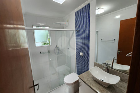 Casa à venda com 4 quartos, sendo 3 suítes,  em Vila Rosália, Guarulhos, SP