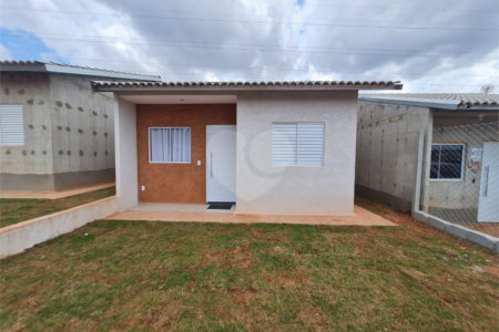 Casa Térrea à venda com 2 quartos em Caetetuba, Atibaia, SP