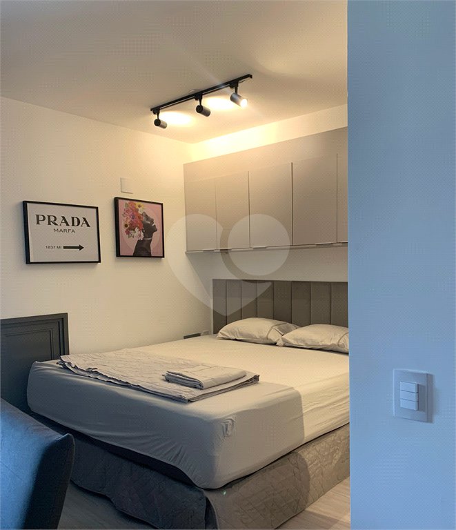 Apartamento à venda ou para alugar com 1 suíte em Cerqueira César, São Paulo, SP
