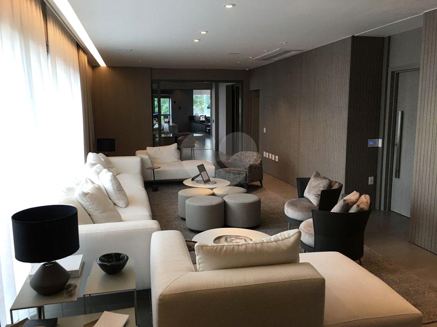 Apartamento à venda com 4 suítes em Vila Gomes Cardim, São Paulo, SP