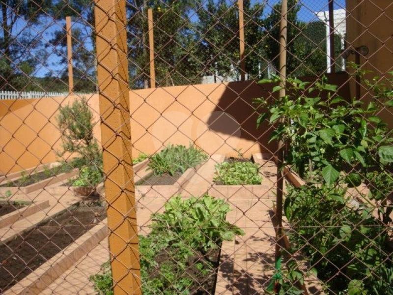 Sobrado à venda com 5 suítes em Juqueri Mirim, Mairiporã, SP