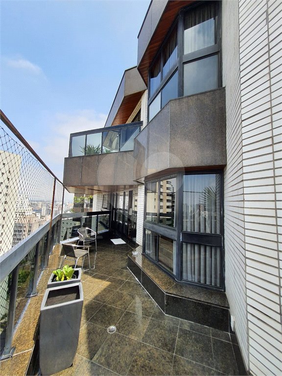 Apartamento à venda com 4 suítes em Vila Andrade, São Paulo, SP